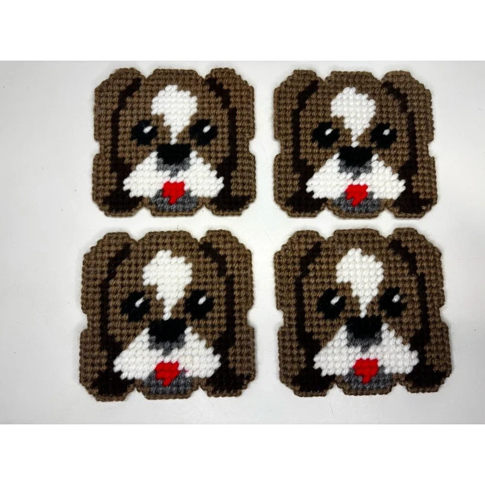 🐶Coaster Pals‎ Dog Brown Tan White With Holder- Plastic Canvas